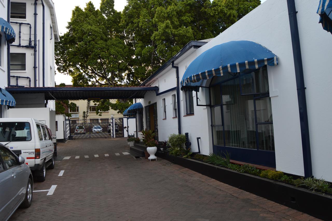 Horizon Inn Harare Exteriör bild